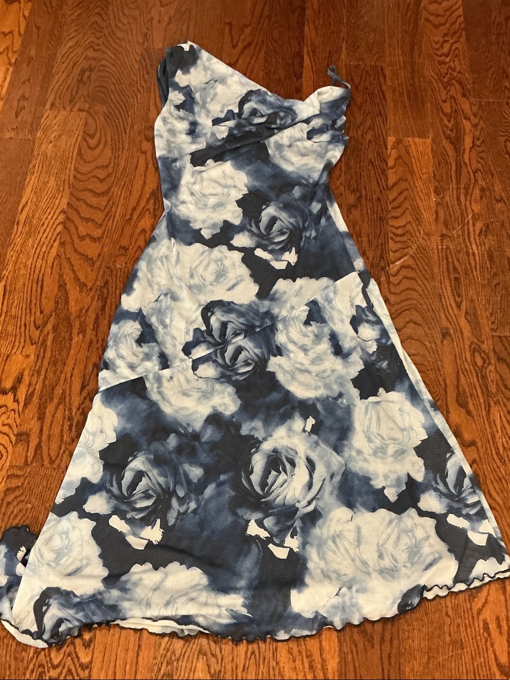 Blue maxi size L